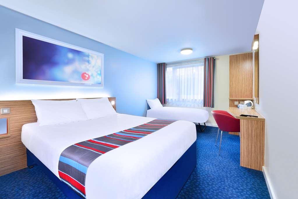 Travelodge Kingston Upon Thames Central Londyn Pokój zdjęcie